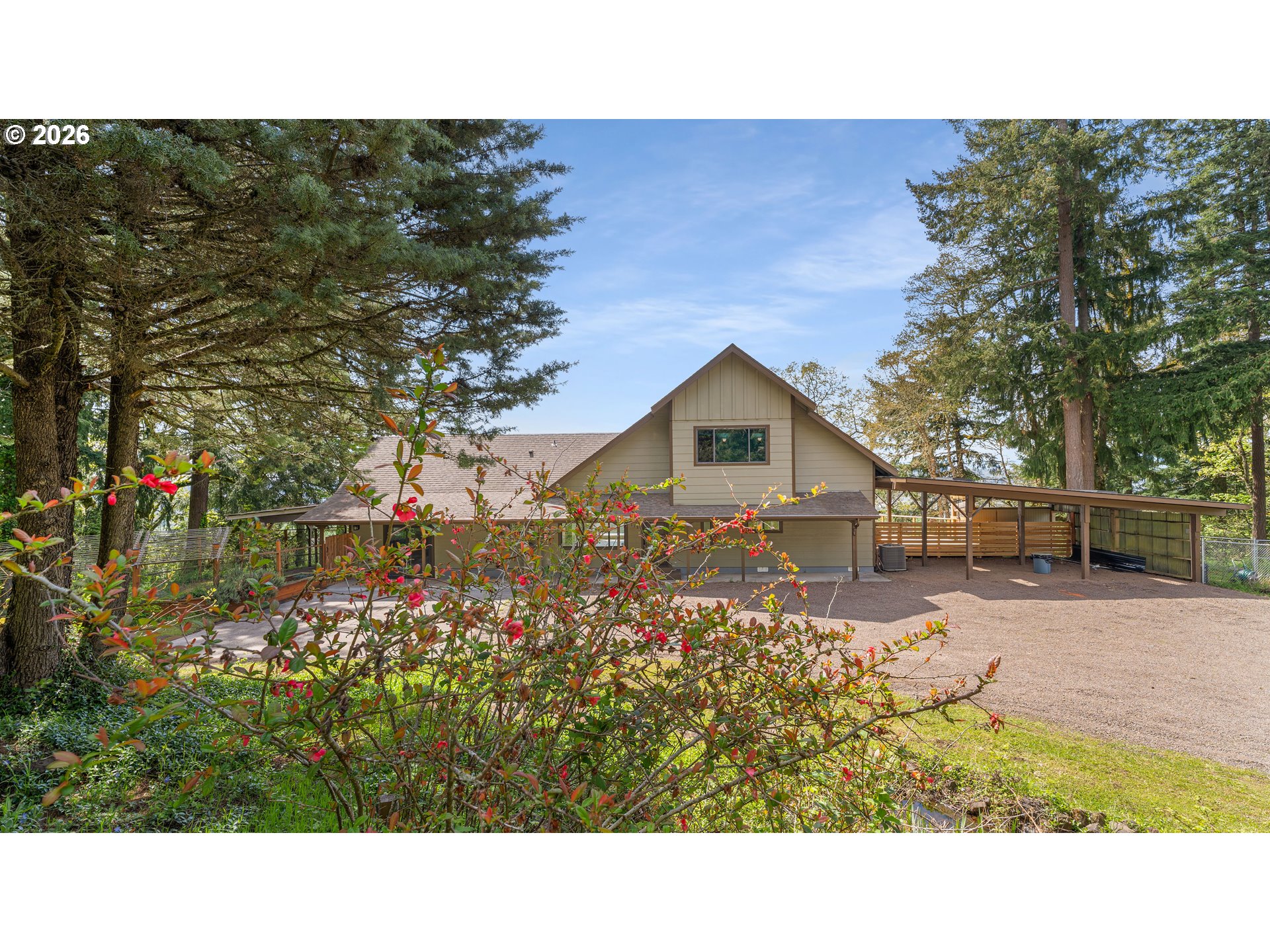 115 LEGACY DR