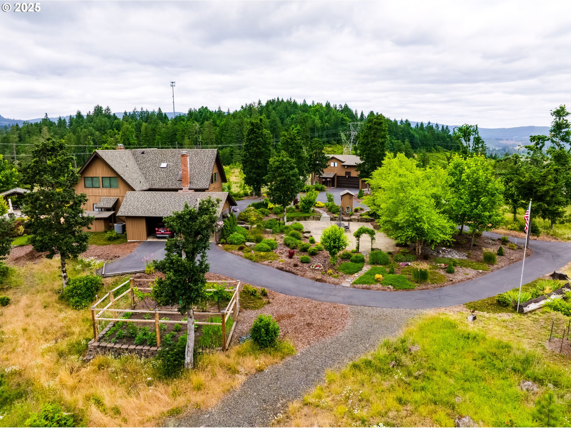 36910 EDGEHILL RD