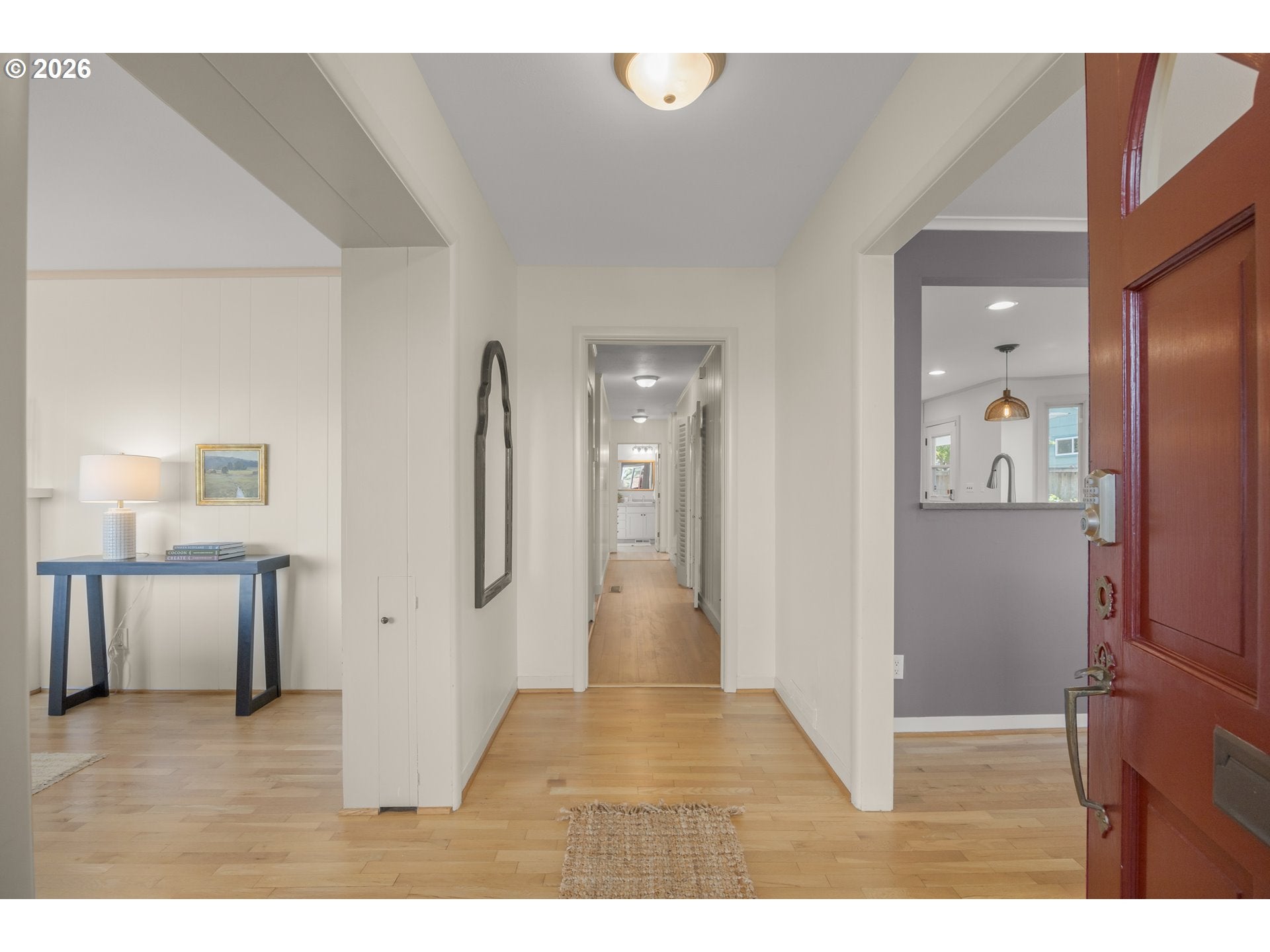 70 Grand View DR