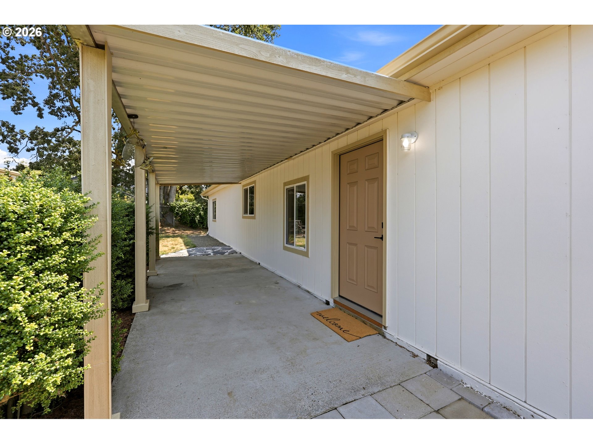867 SW LIBERTY BELL DR