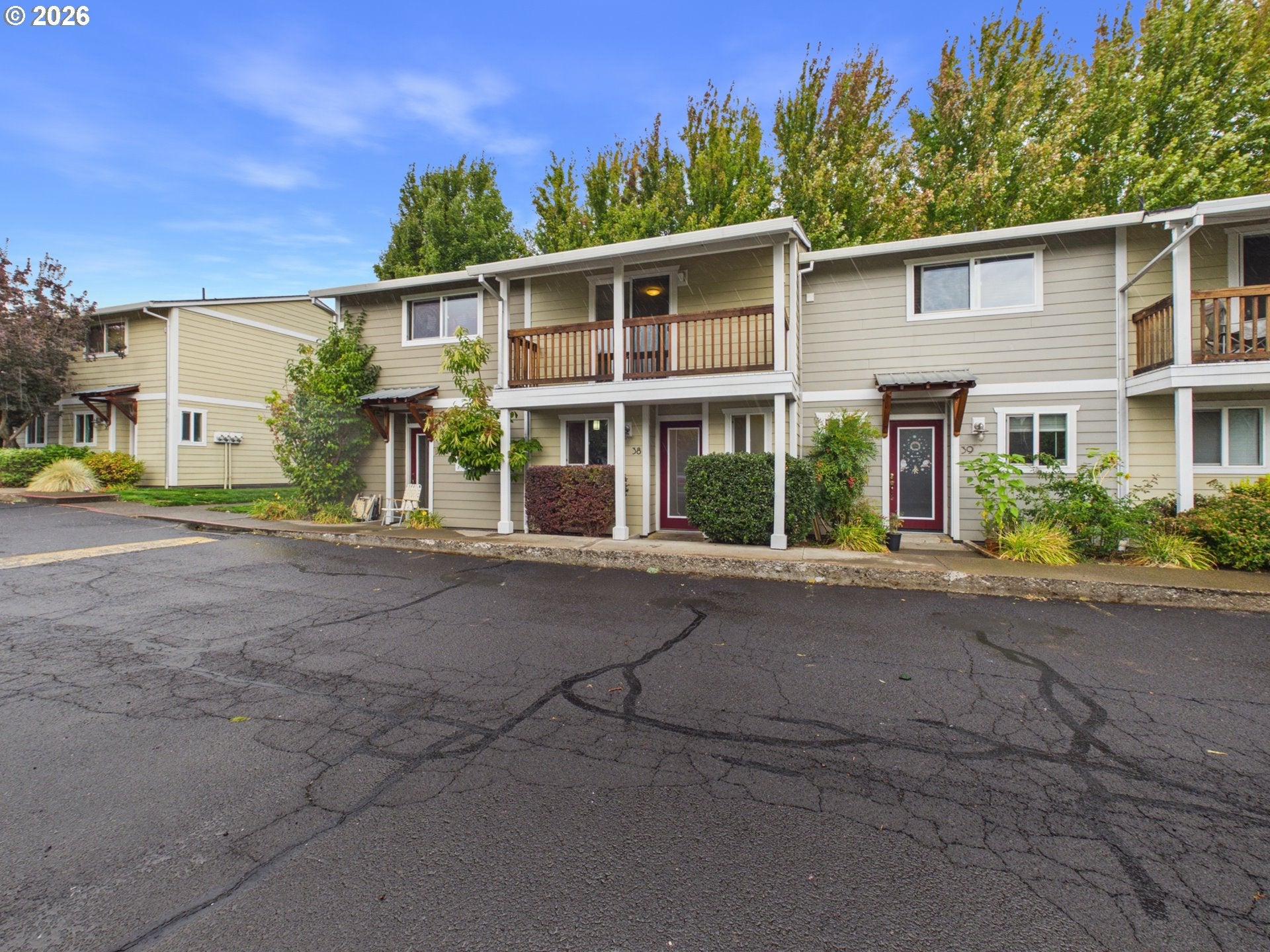 1706 AVALON WAY 38
