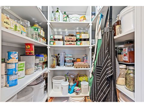 Tiny photo for 81645 Lost Creek Rd, Dexter, OR 97431 (MLS # 322814711)