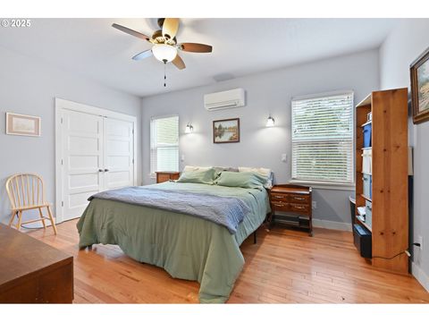 Tiny photo for 81645 Lost Creek Rd, Dexter, OR 97431 (MLS # 322814711)