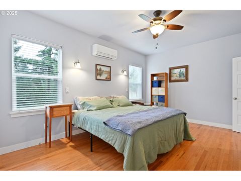 Tiny photo for 81645 Lost Creek Rd, Dexter, OR 97431 (MLS # 322814711)