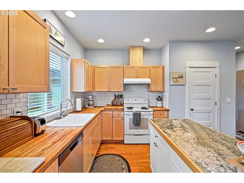 Tiny photo for 81645 Lost Creek Rd, Dexter, OR 97431 (MLS # 322814711)