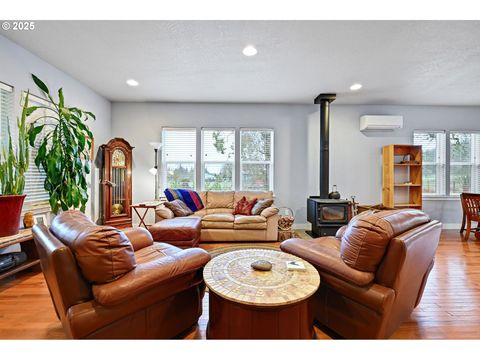 Tiny photo for 81645 Lost Creek Rd, Dexter, OR 97431 (MLS # 322814711)