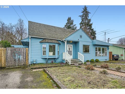 A home in Keizer