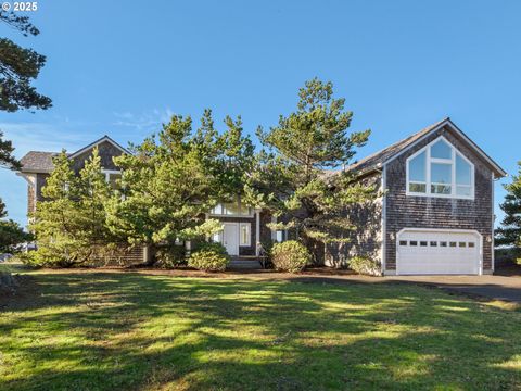 A home in Gearhart