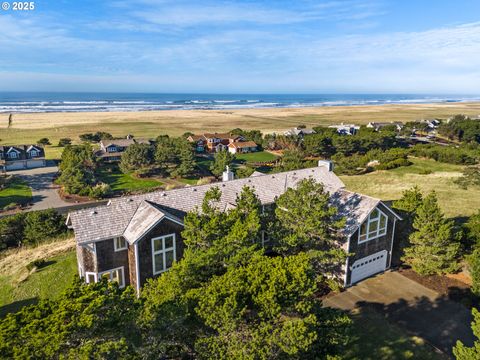 A home in Gearhart