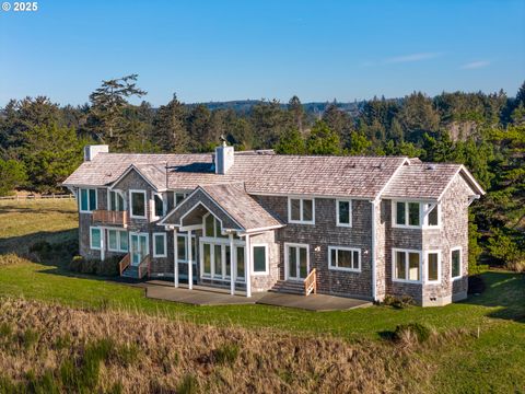 A home in Gearhart