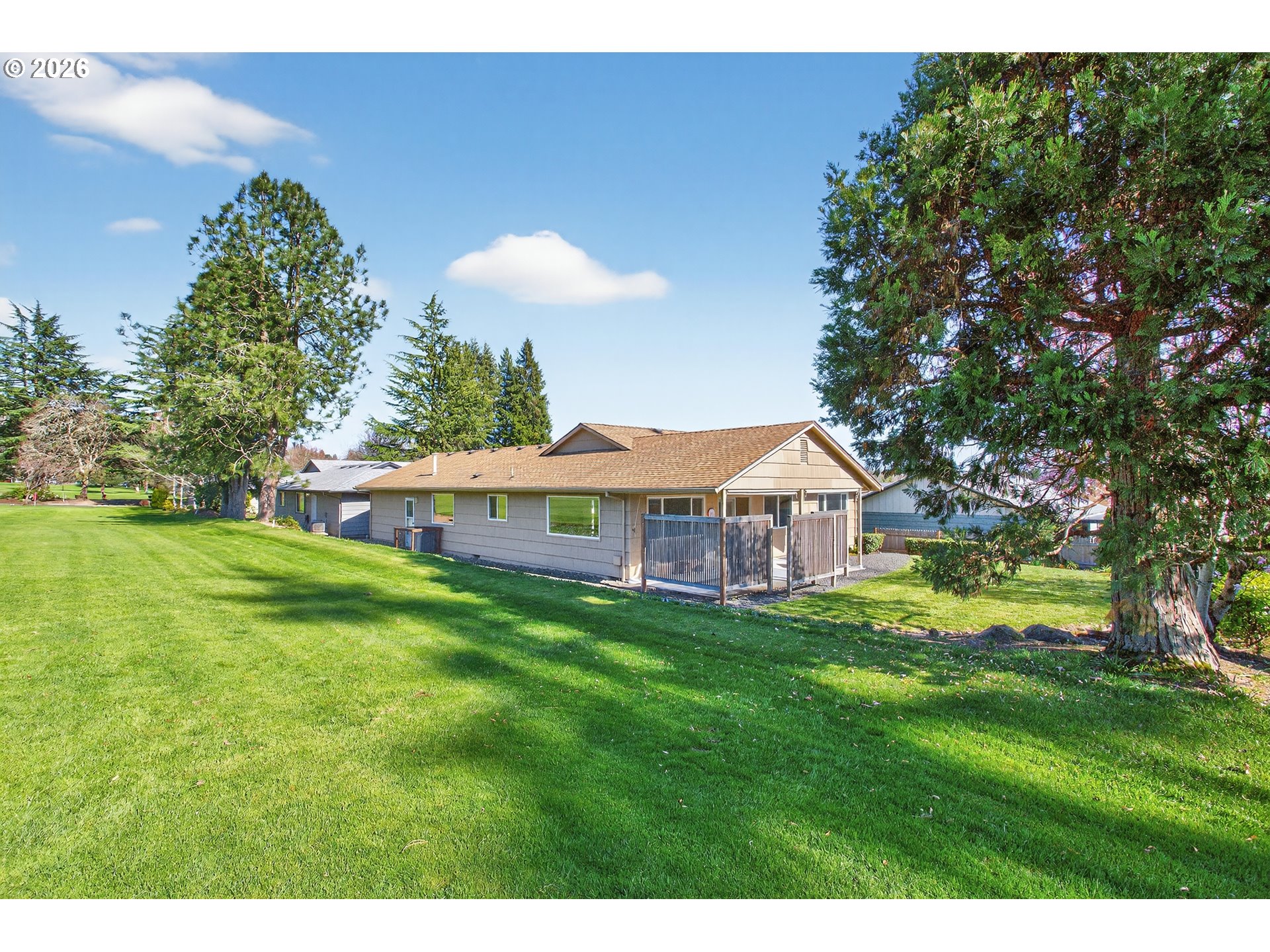 15645 SW QUEEN VICTORIA PL