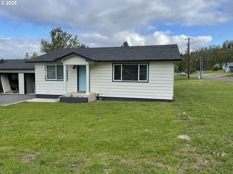 Tiny photo for 287 E 3rd St, Lowell, OR 97452 (MLS # 346012767)