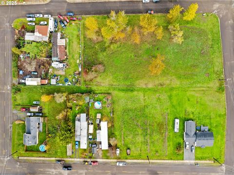 Tiny photo for 287 E 3rd St, Lowell, OR 97452 (MLS # 346012767)