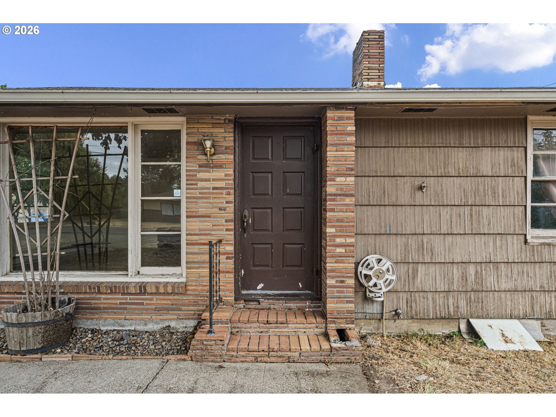 757 BERNTZEN RD