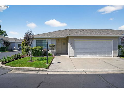 1221 SKEETERS LN Medford OR 97504