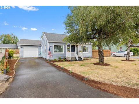 A home in Molalla