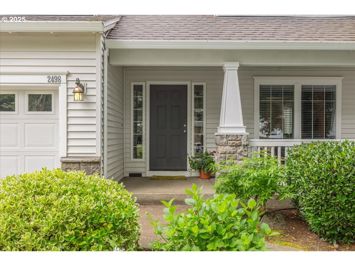 2498 NE 10TH AVE