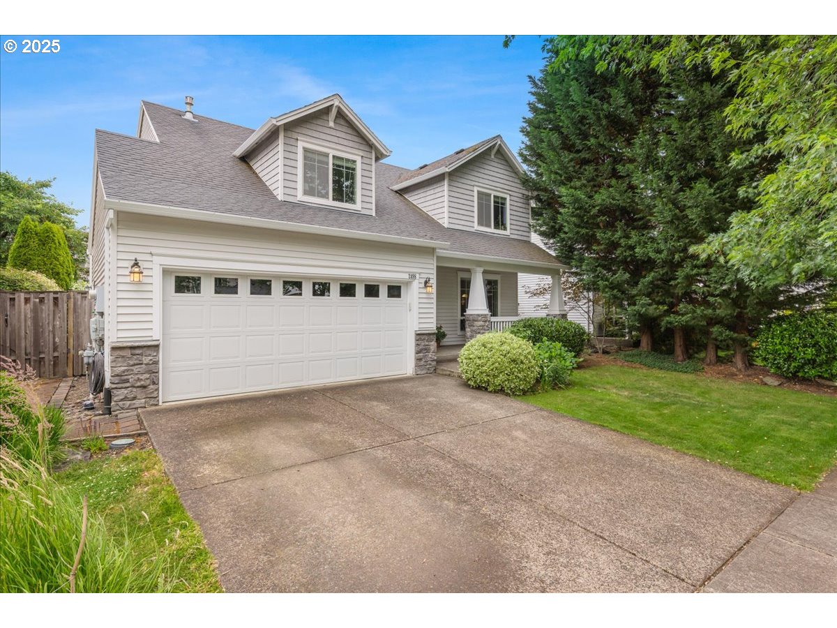 2498 NE 10TH AVE