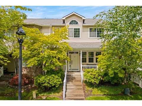Photo of 14437 SE Bridgeton St, Clackamas, OR 97015 (MLS # 519265600)