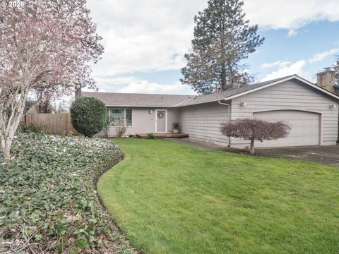 685 NE PALOMA AVE Gresham OR 97030