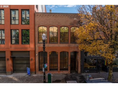 122 SW 3RD AVE Portland OR 97204