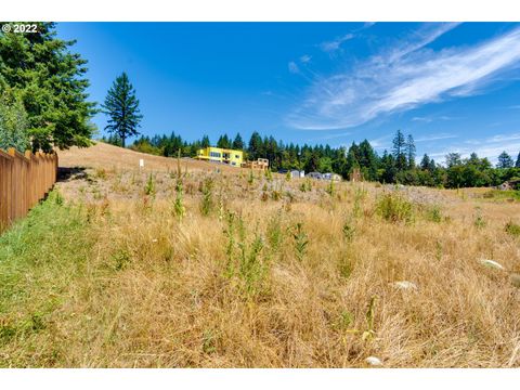 Photo of 501 NE Province Dr, Camas, WA 98607 (MLS # 22034341)