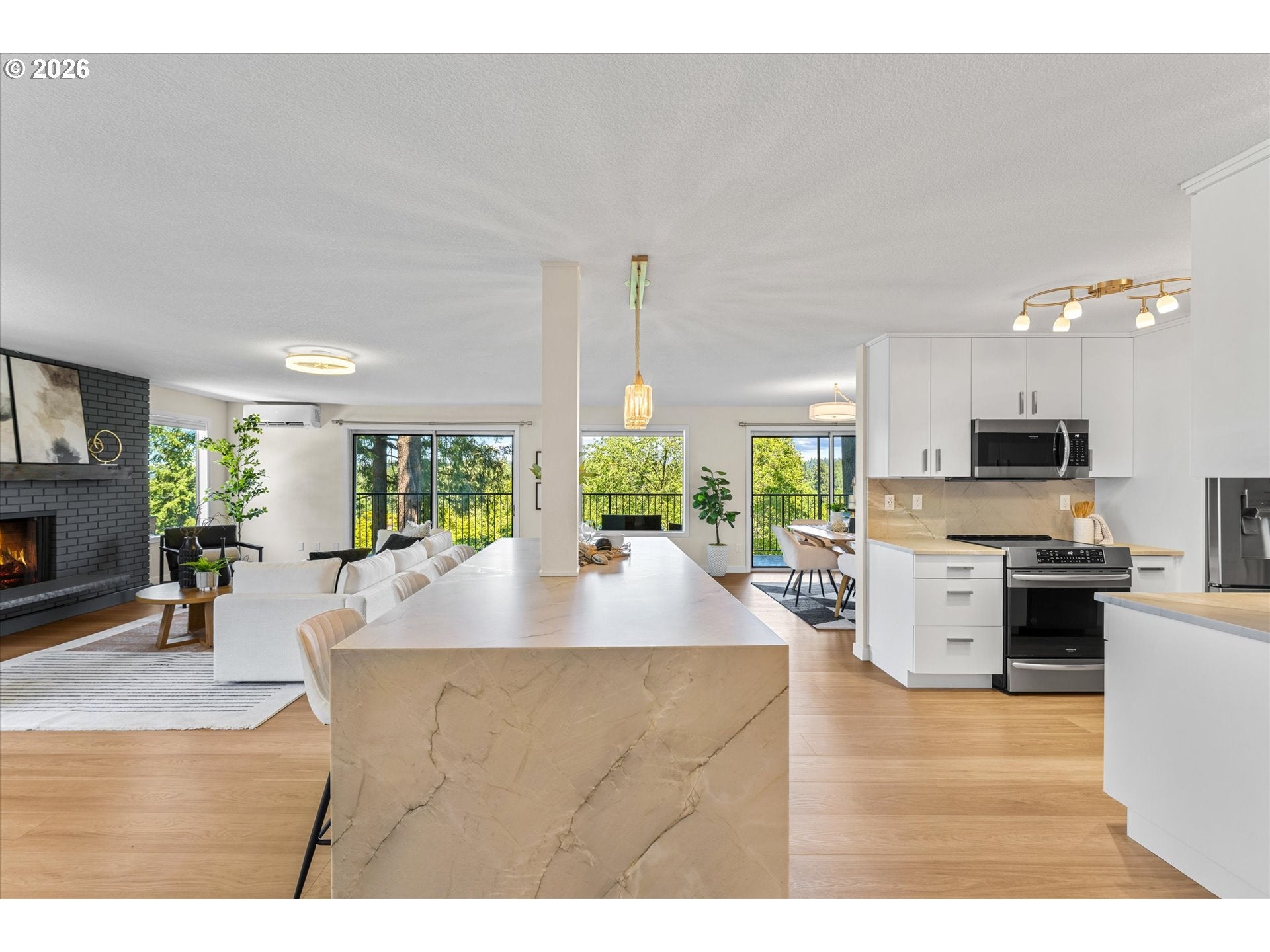 200 BURNHAM RD 311