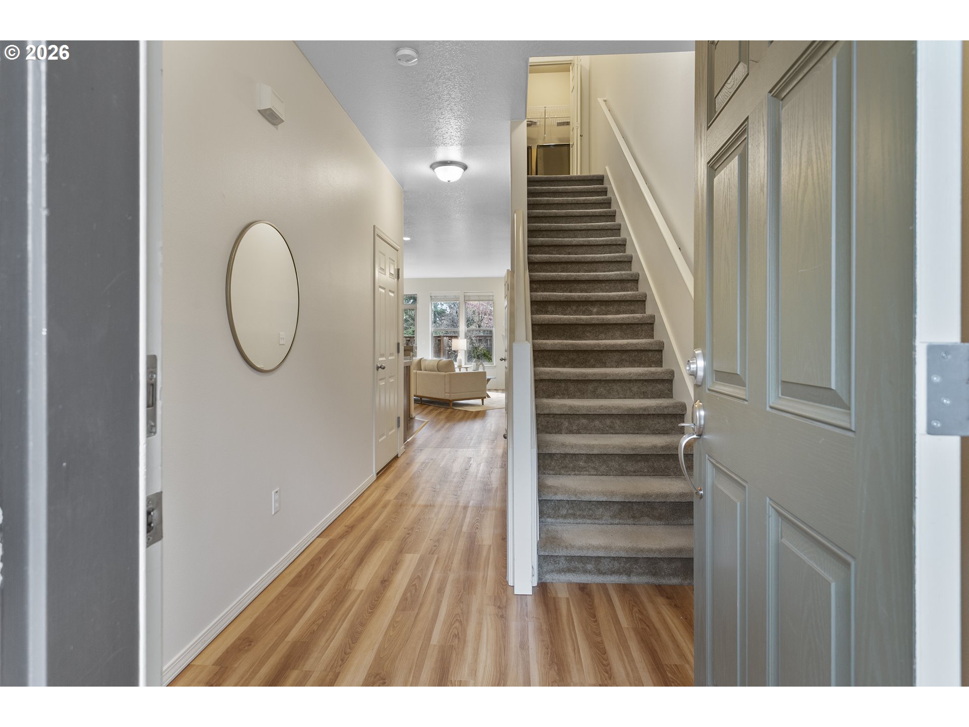 1436 NE ALEXANDRIA PL