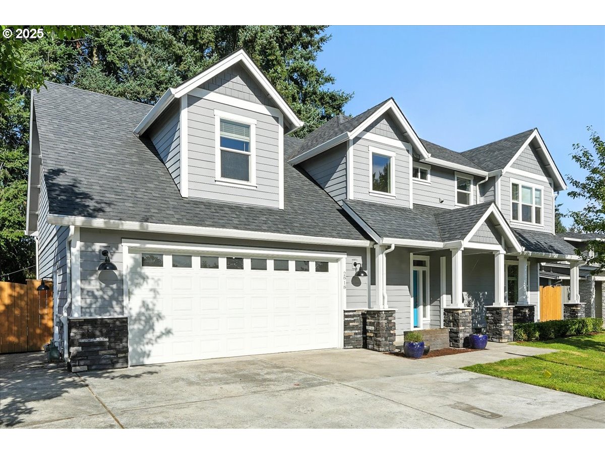 2818 NE 125TH CT