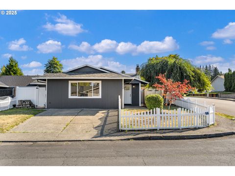 3198 SW 16TH CIR Gresham OR 97080