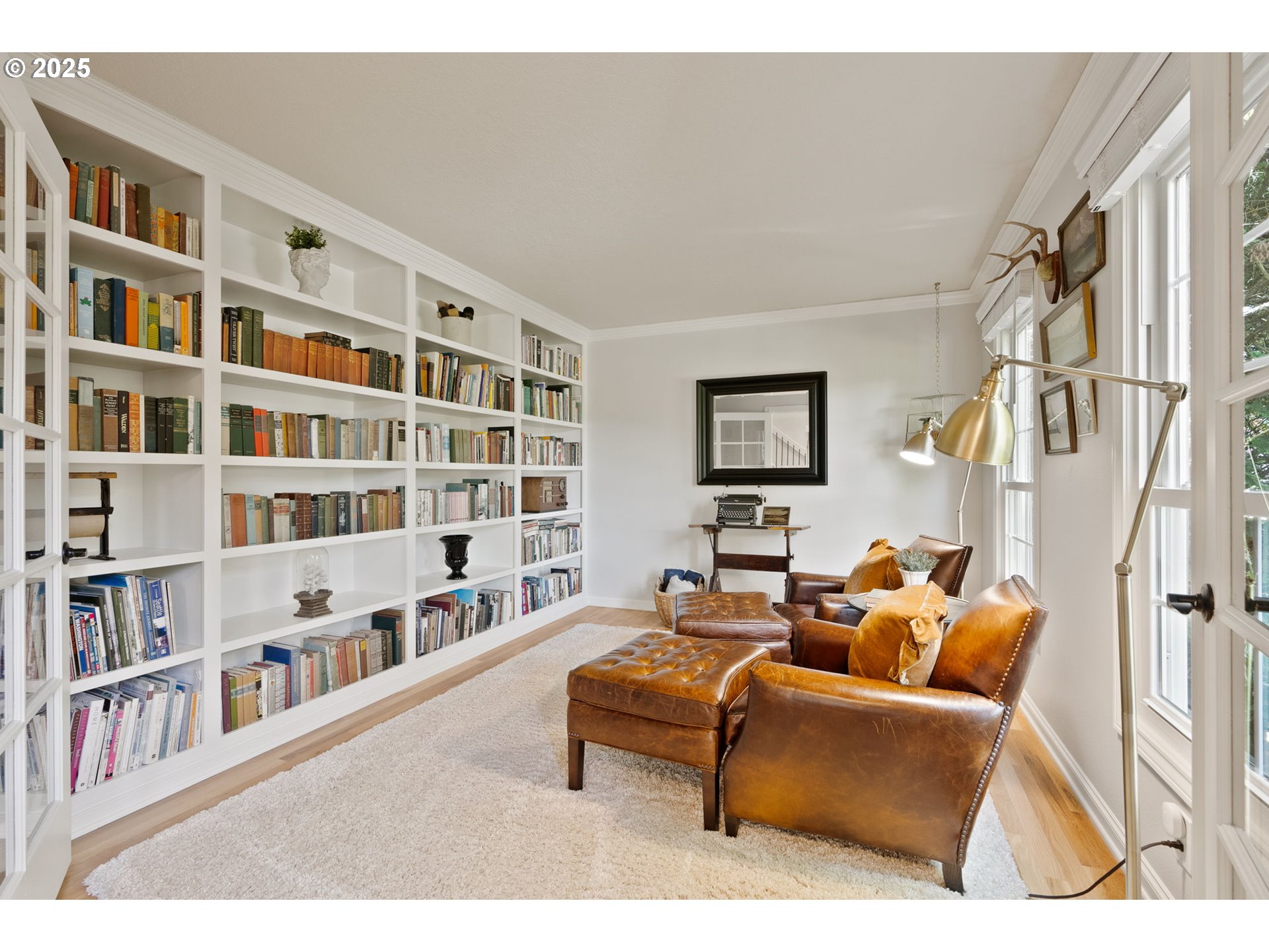 2927 TOLKIEN LN