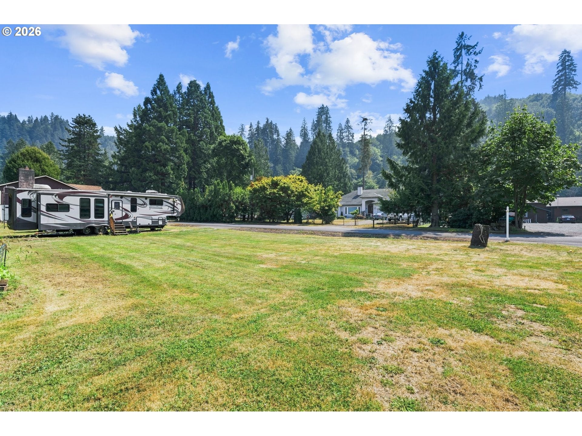 316 LAVERNE DR