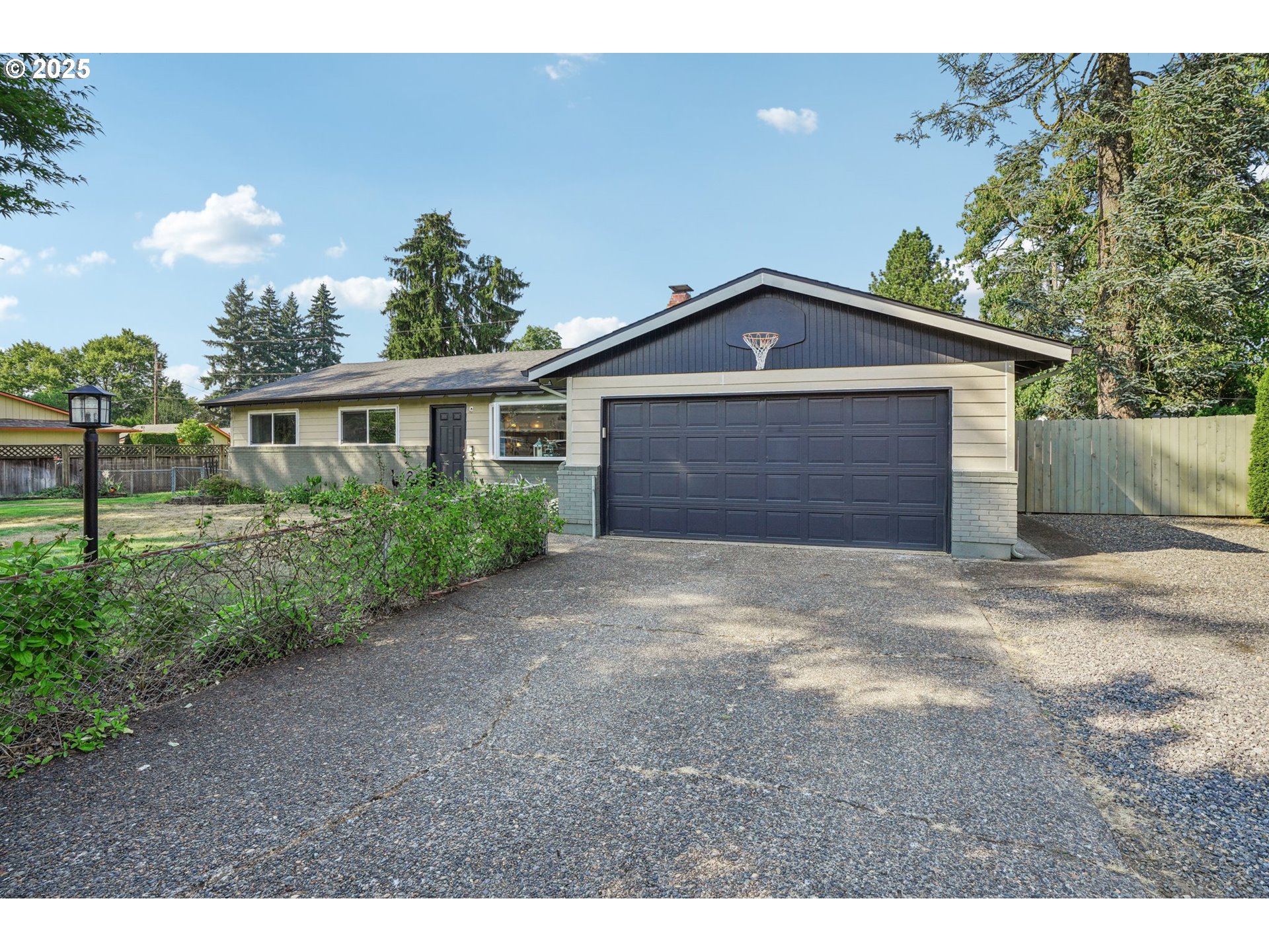 11808 NE 14TH ST