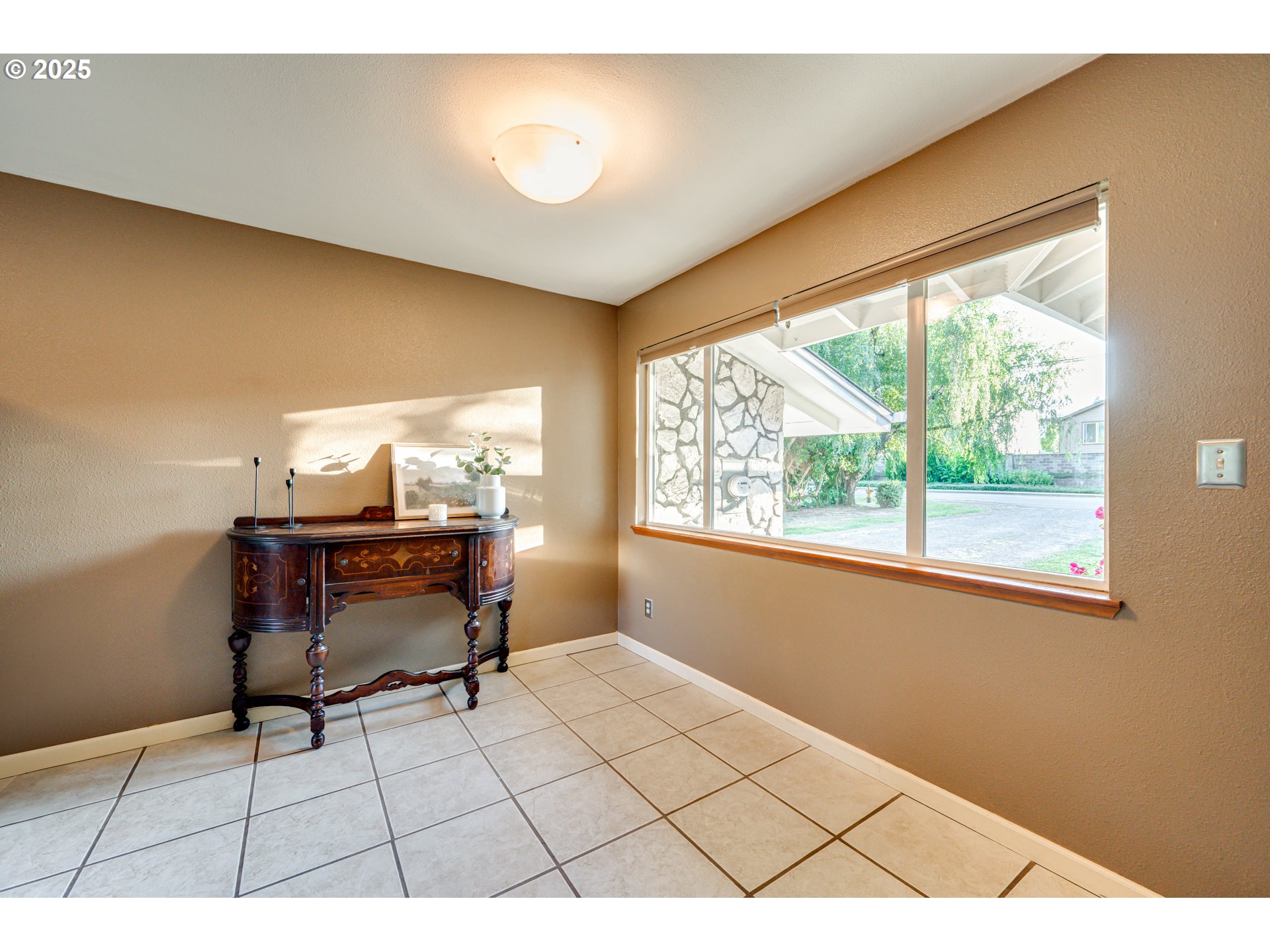 372 INSEL RD