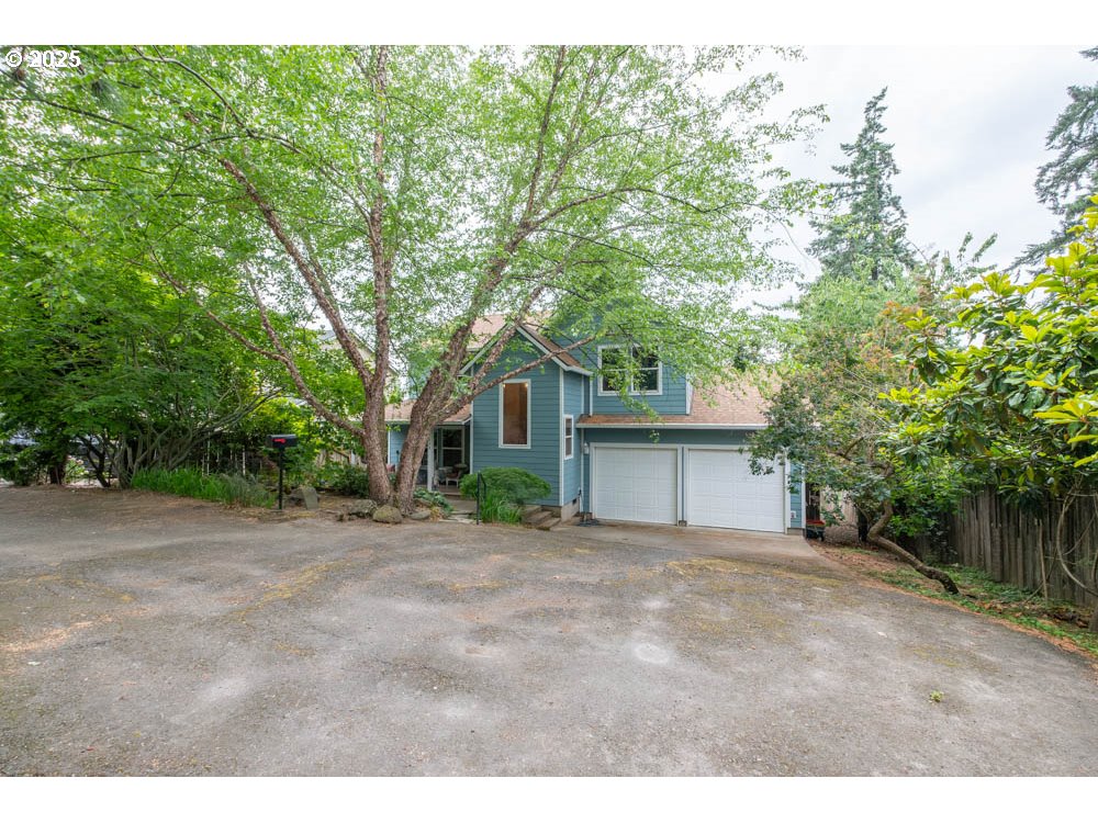 609 VAN BUREN ST