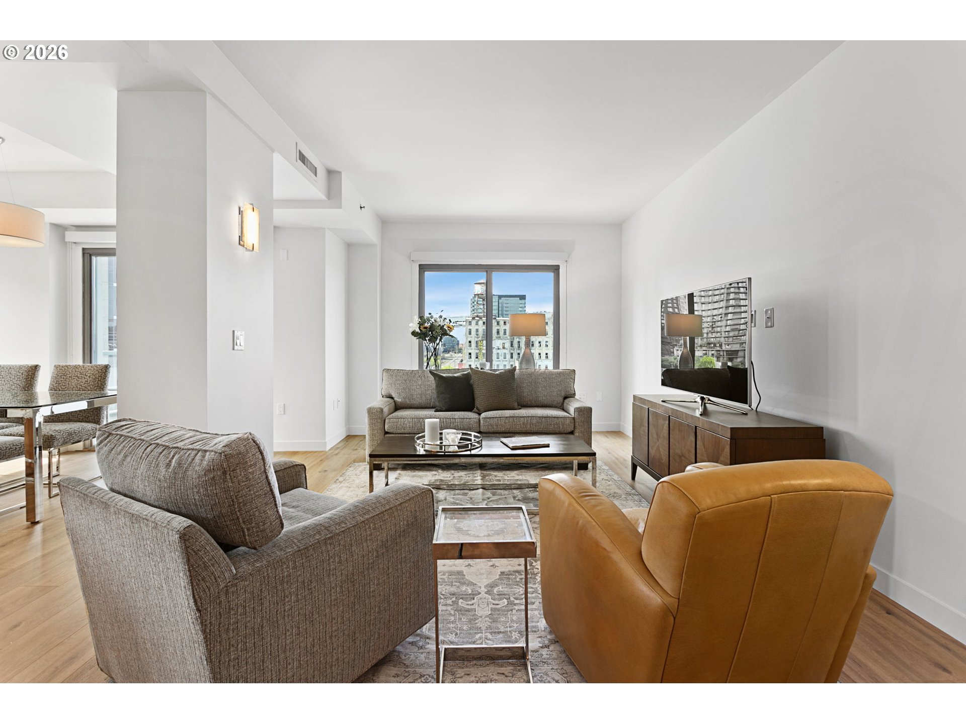 1310 NW NAITO PKWY 707