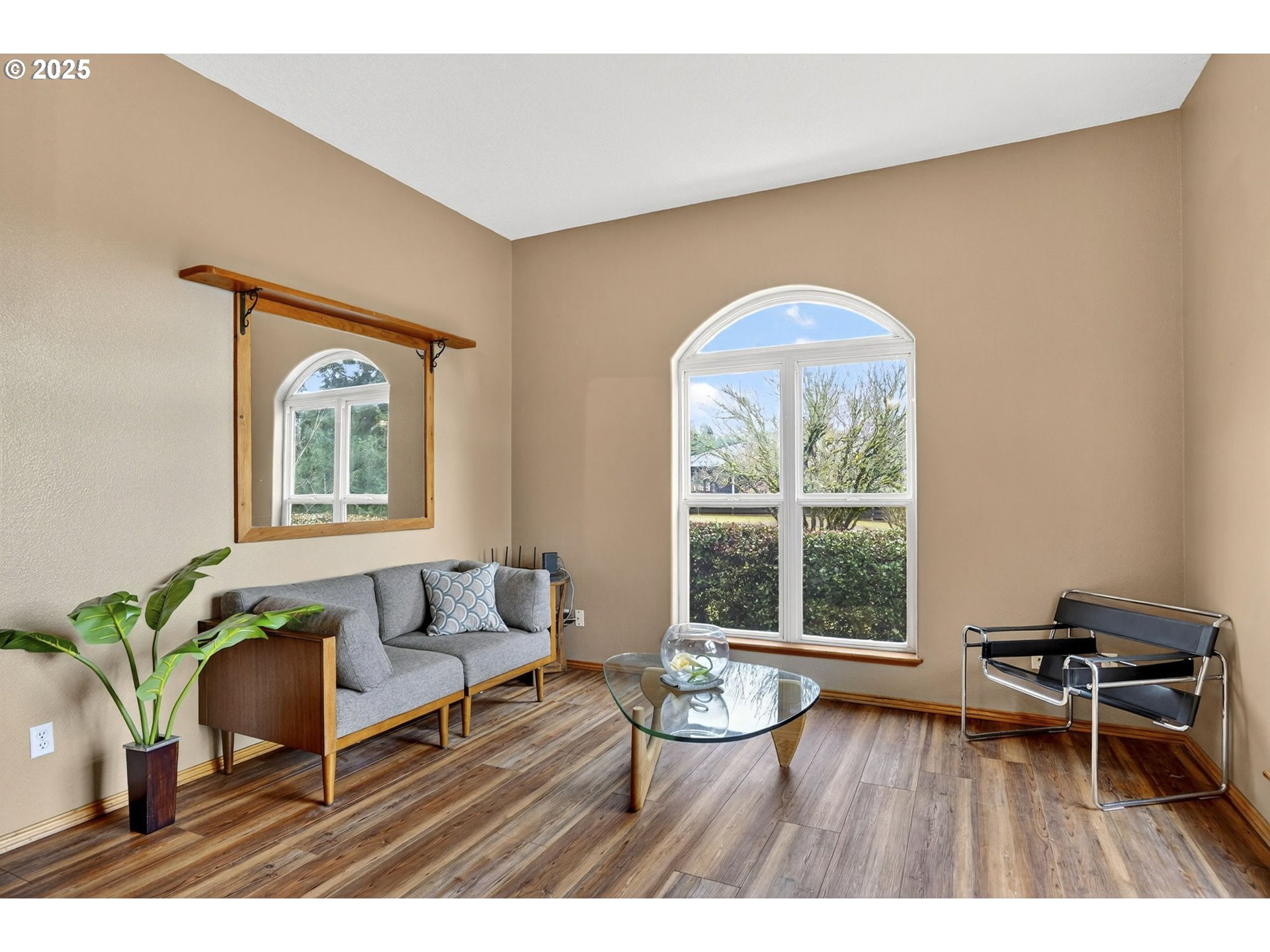 42101 SE LOCKSMITH LN