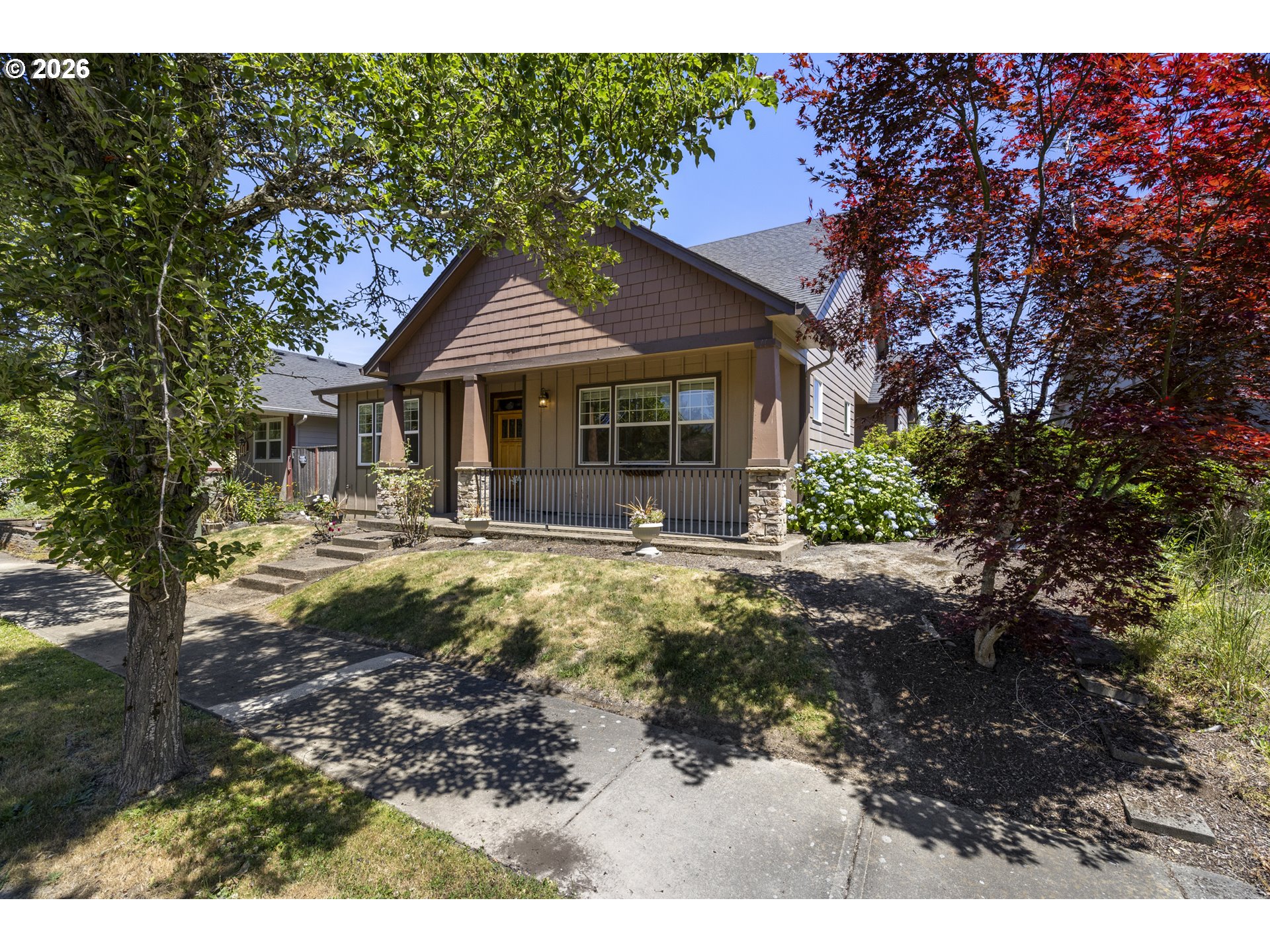 1703 WEBB LAKE DR