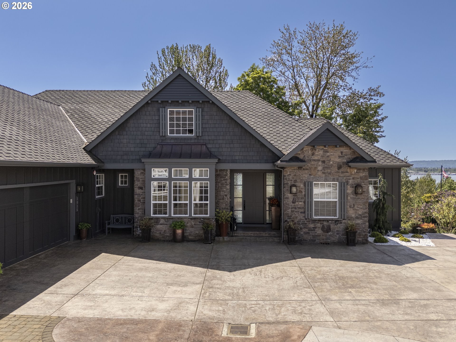 1016 SE 64TH CT