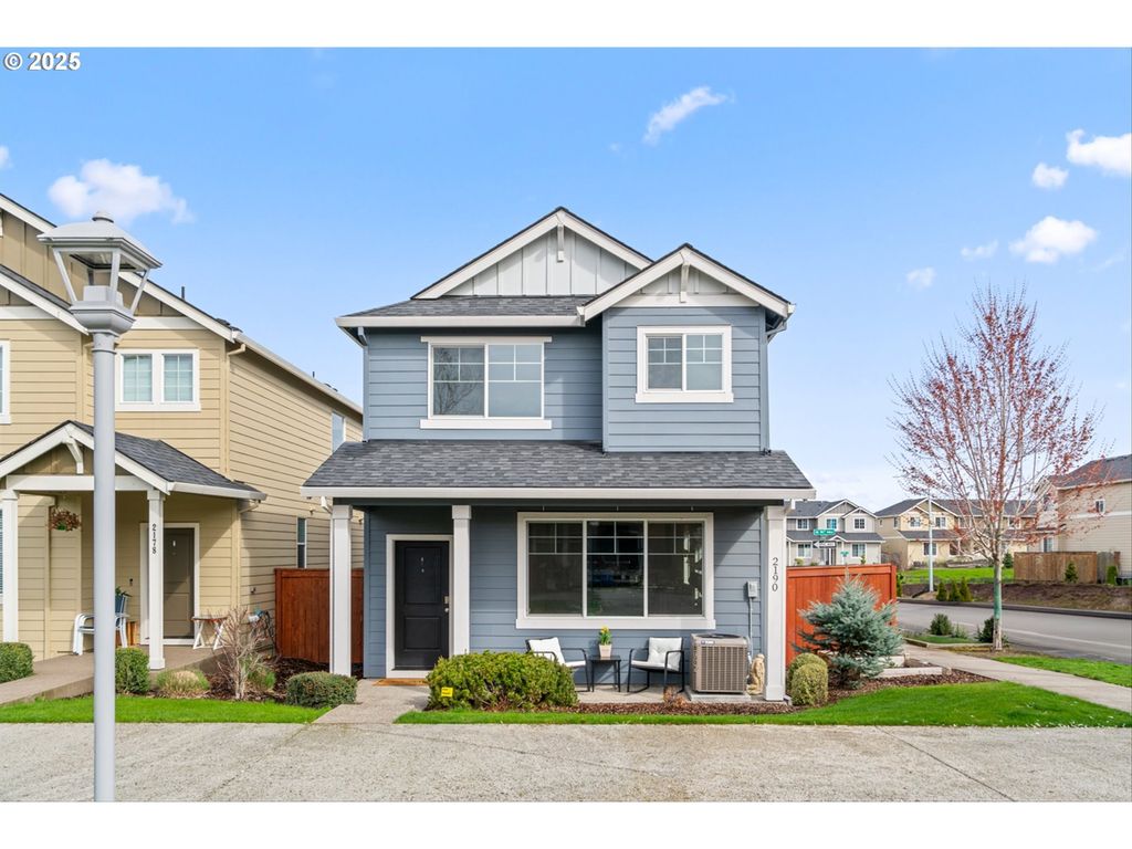 listing image 0