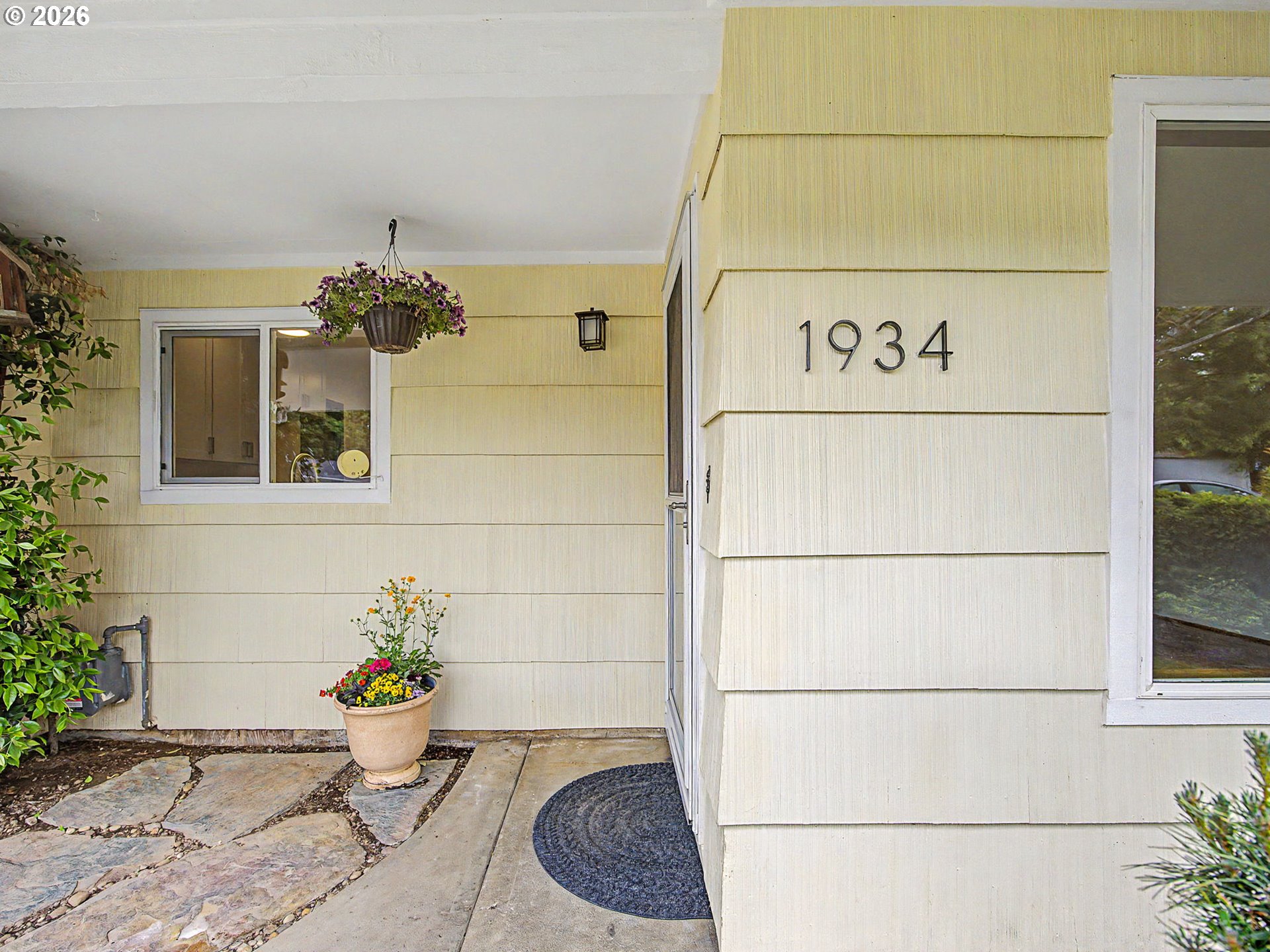 1934 SE 155TH PL