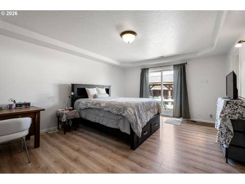 Tiny photo for 1373 Creswood Dr, Creswell, OR 97426 (MLS # 146411091)