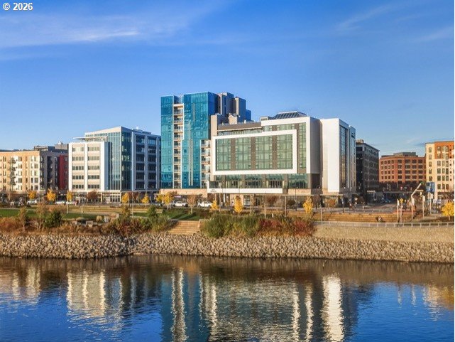 590 WATERFRONT WAY 603