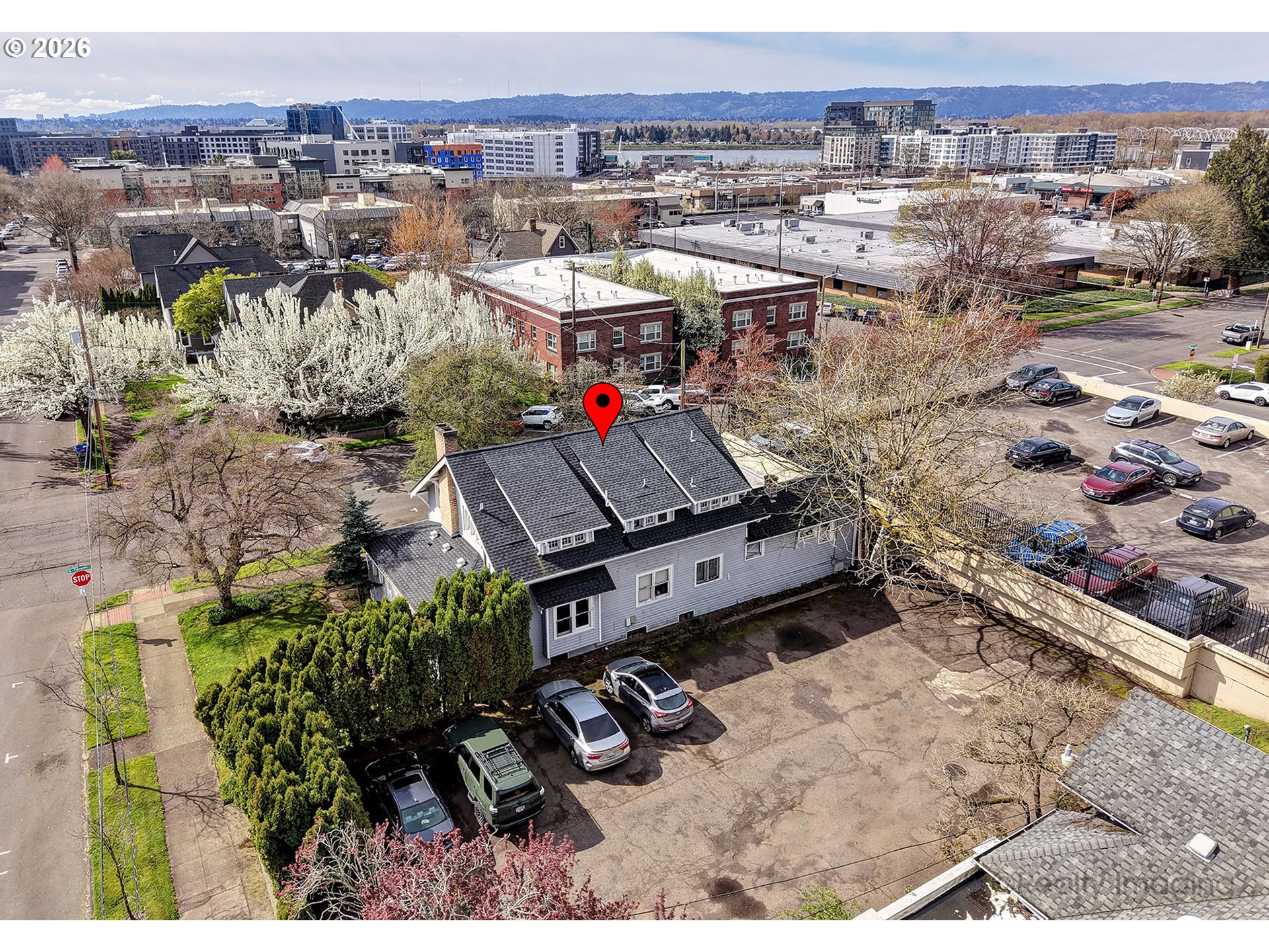 504 W Evergreen BLVD W