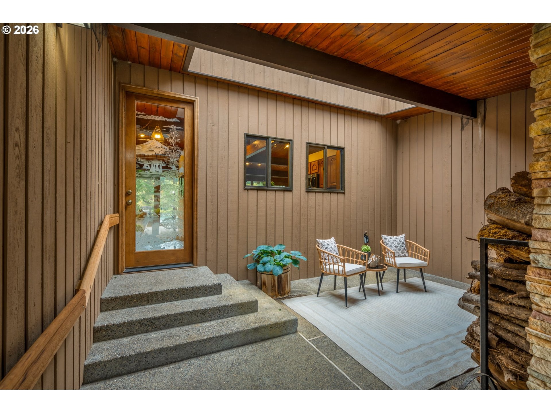230 SW FOREST COVE RD