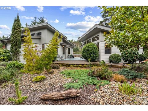 4975 HECETA BEACH RD Florence OR 97439