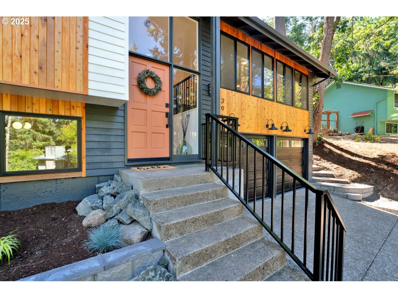 396 BRAE BURN DR