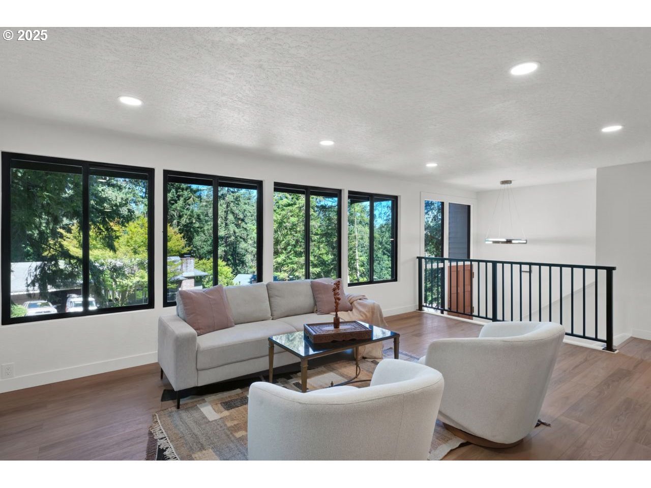396 BRAE BURN DR