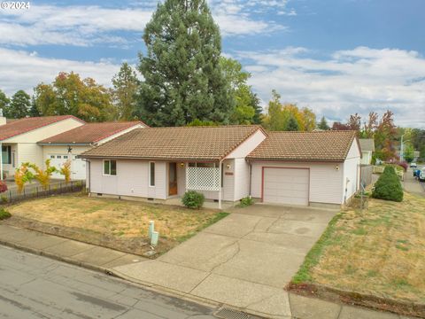 A home in Newberg