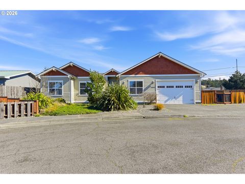1400 HOLLOWAY Coos Bay OR 97420